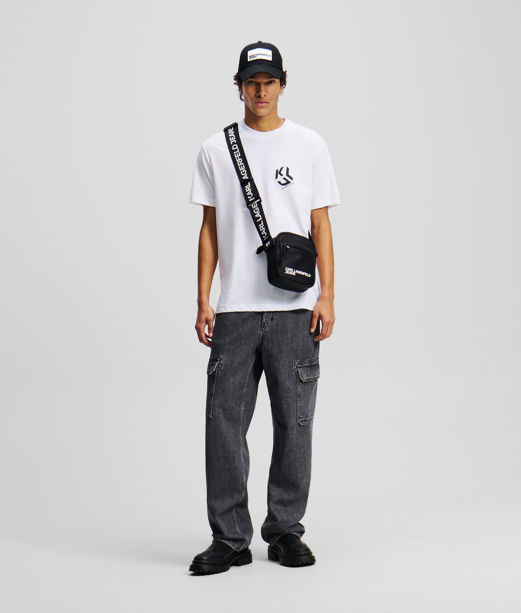 MONOGRAM T-SHIRT - Image 4