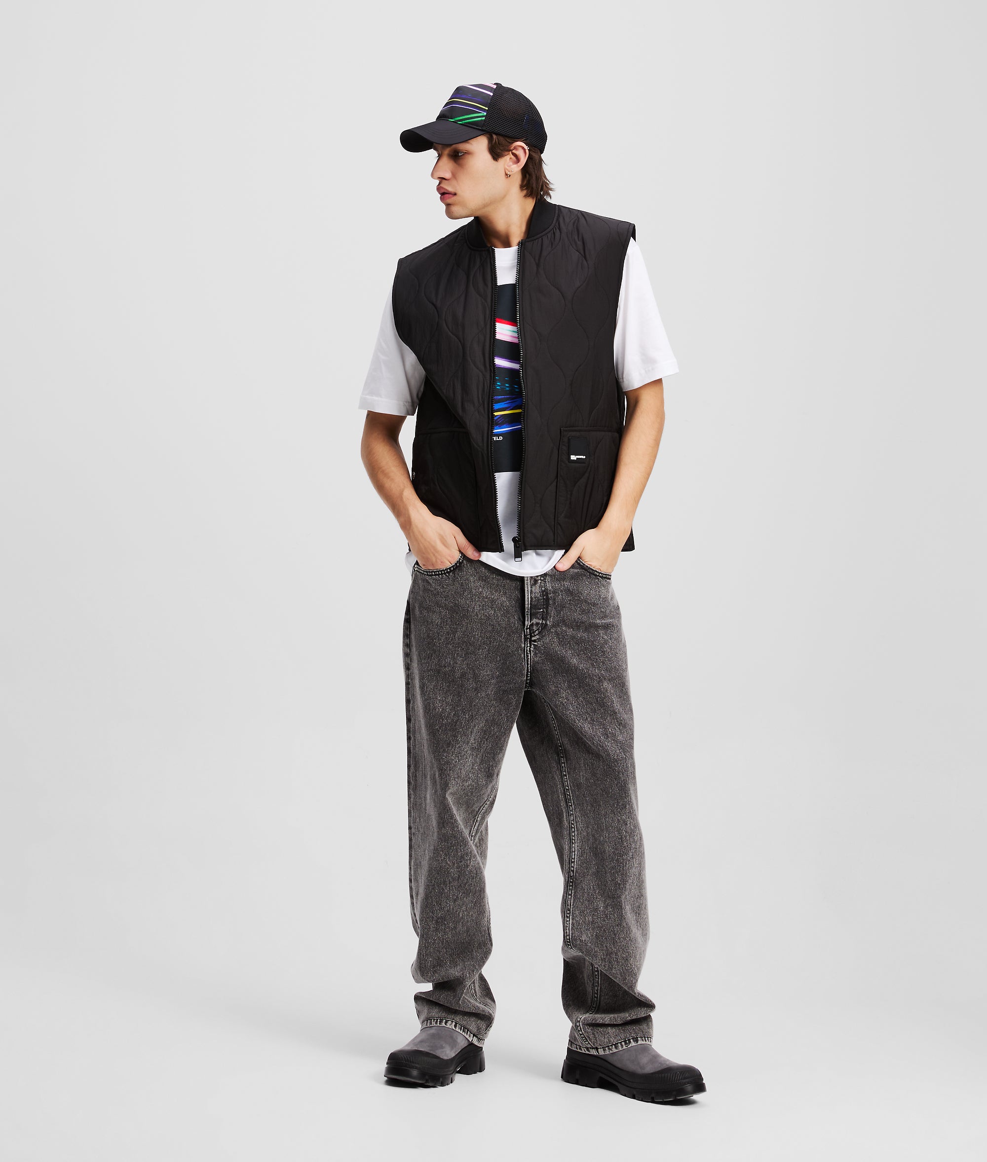 QUILTED VEST - Image 4