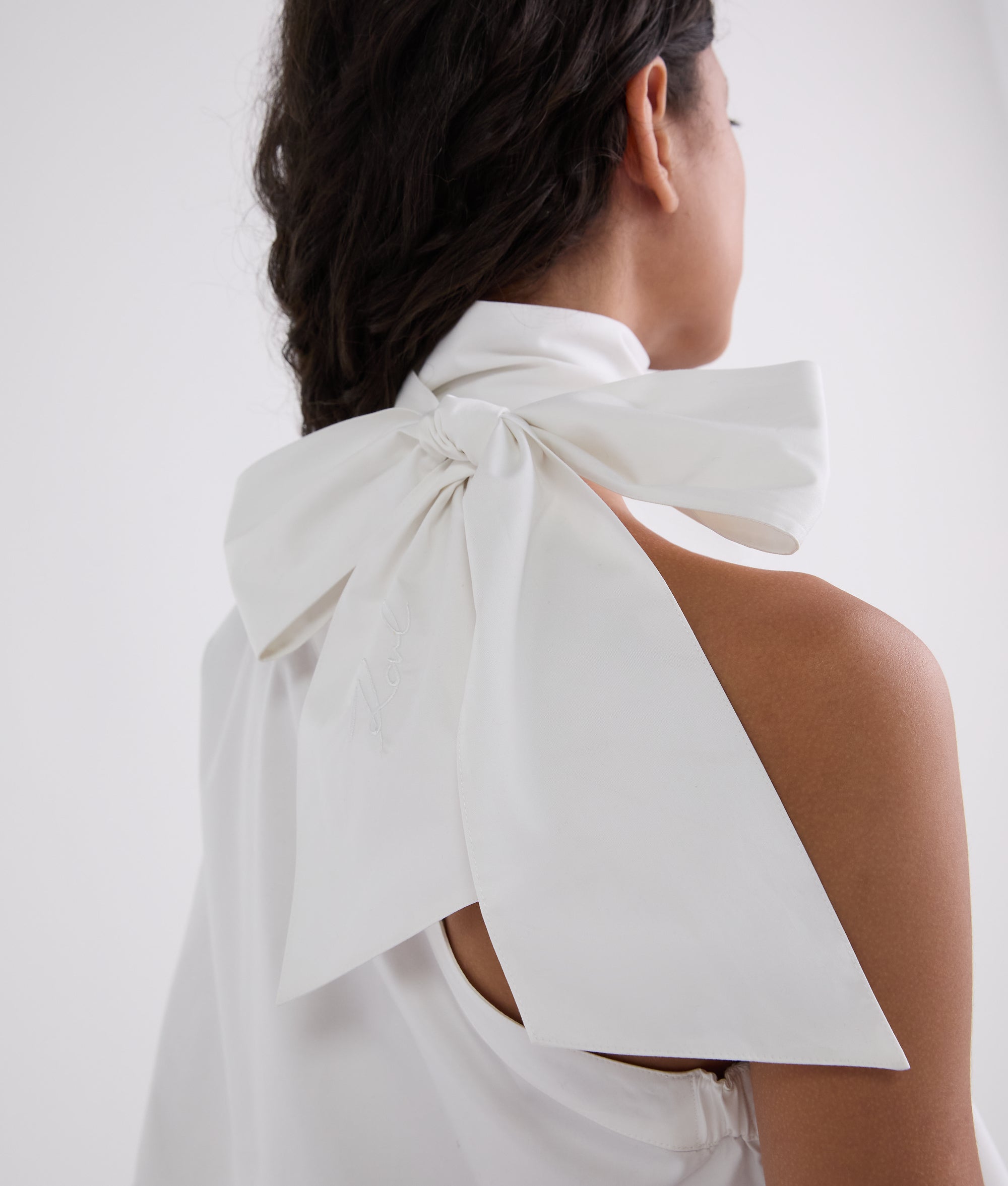 ONE-SLEEVE BOW-DETAIL SHIRT - Image 2