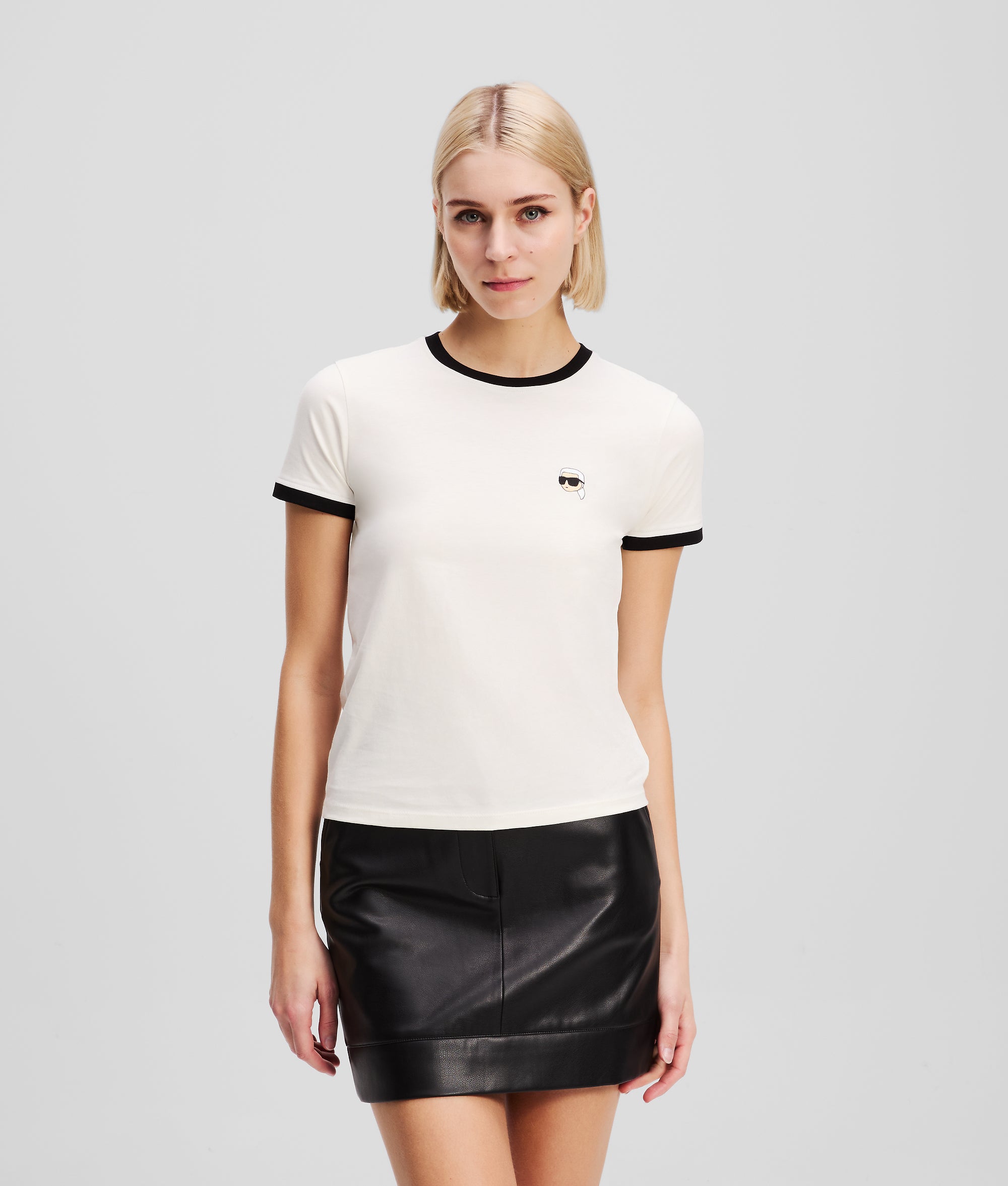 IKON CONTRAST PIPING T-SHIRT