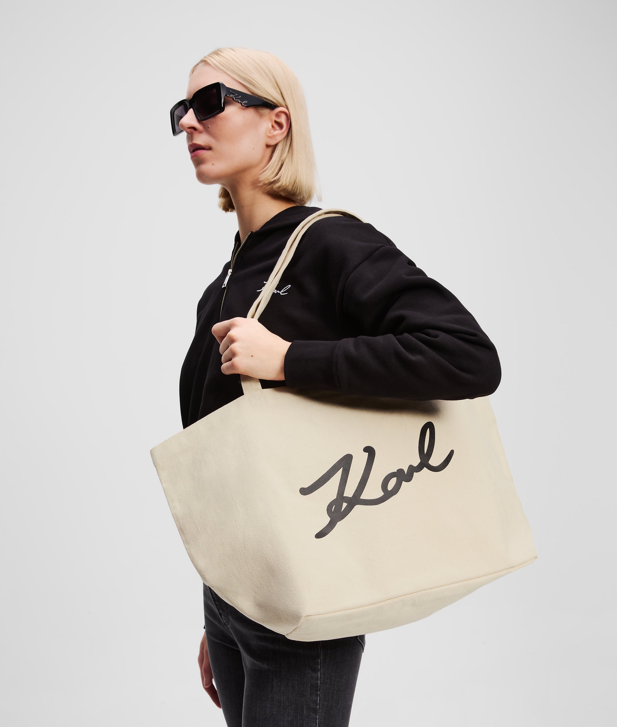 K/SIGNATURE SHOPPER - Image 2