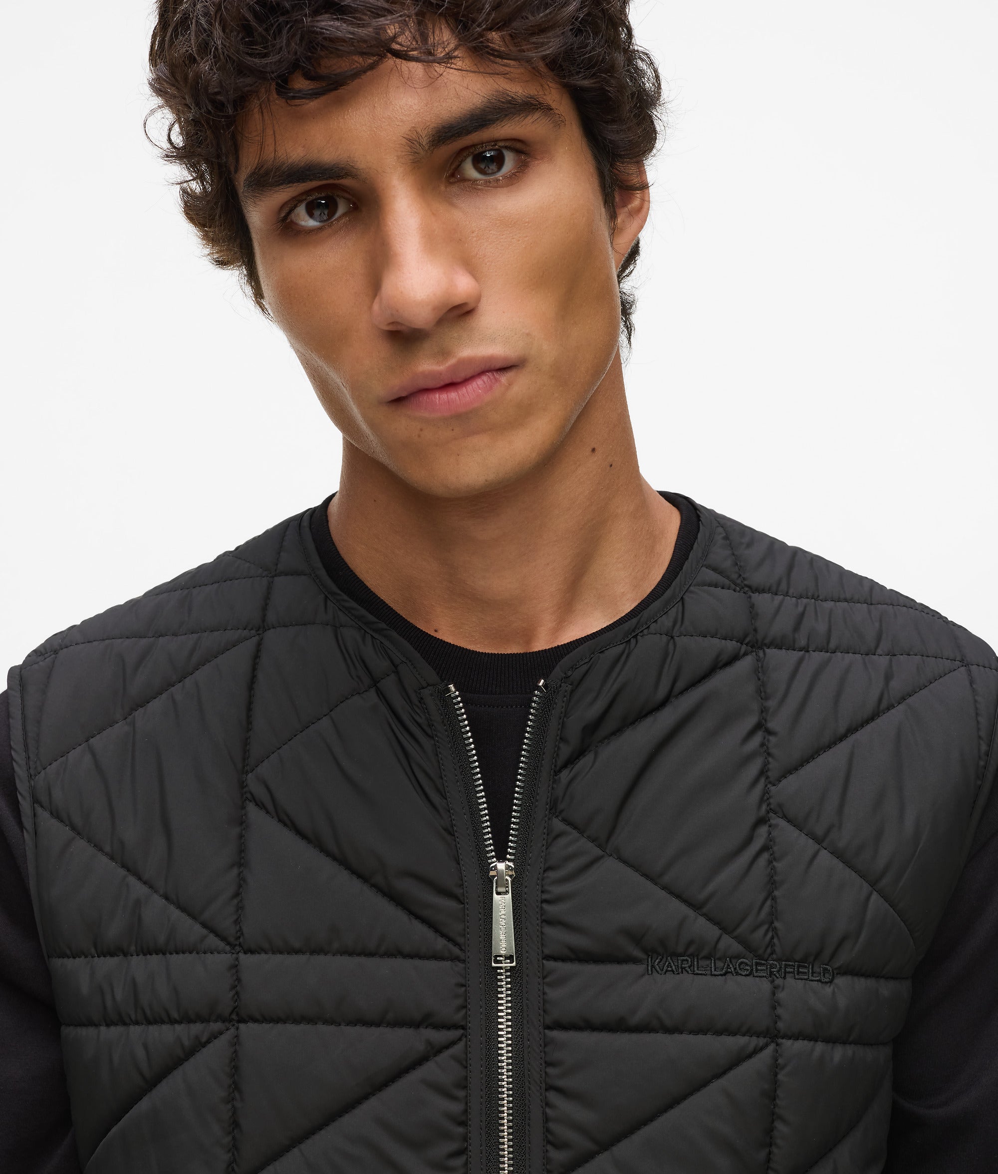 Lightweight packable gilet - Image 2